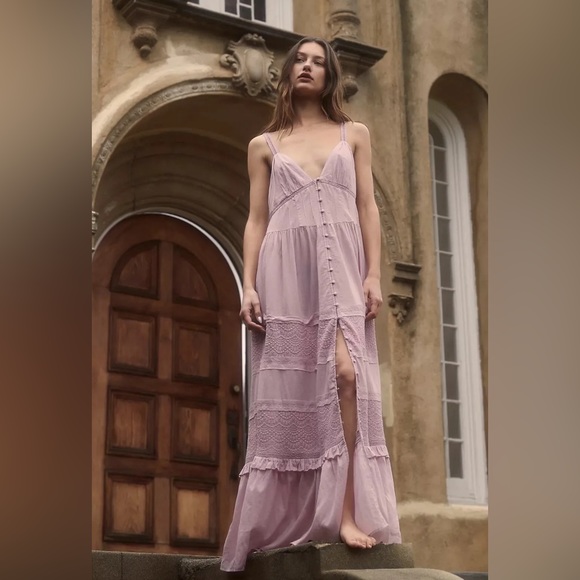 Free People Dresses & Skirts - ✨sold✨FREE PEOPLE Isabella Ethereal Maxi Slip